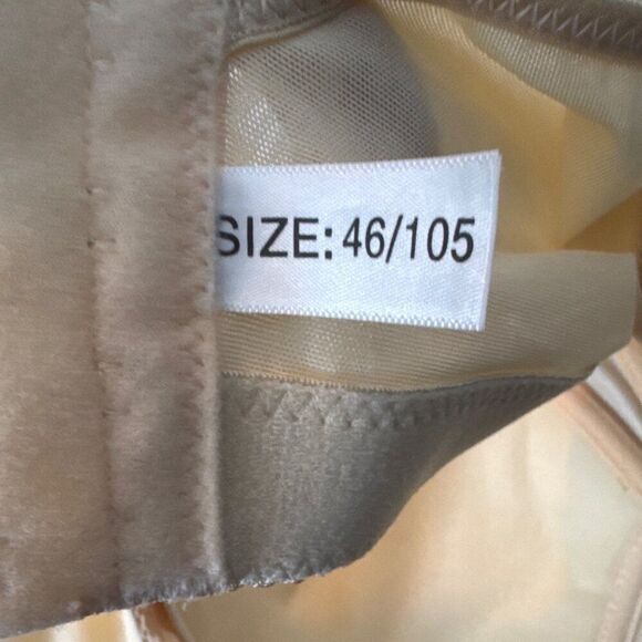 Beige Full Coverage Lace Bra With Underwire & Adjustable Straps 46/105 - Picture 3 of 6